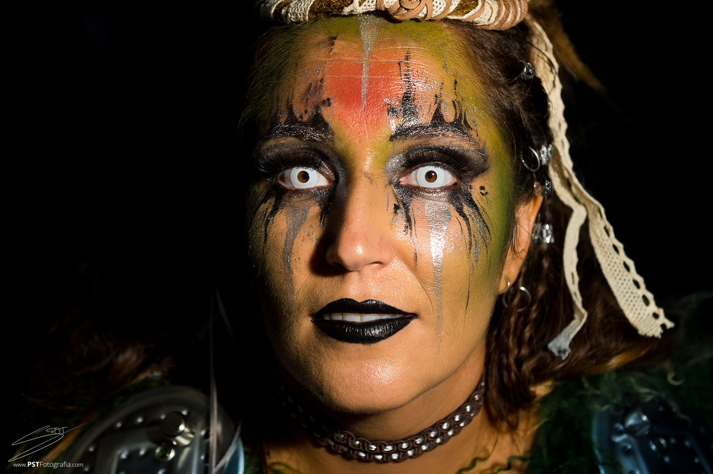 Maquillaje espectacular para la filà Regne de Lusitania de Alaquas
