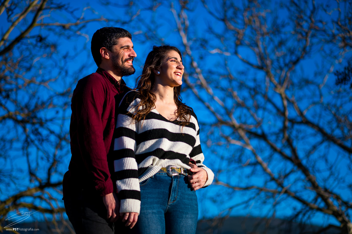 Ivan y Begoña, preboda vespertina en Alcoy